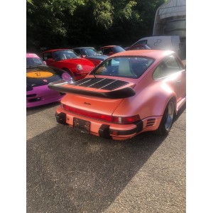 Porsche 911 3.3 Turbo Flat Nose 1986 Suisse | Performance Sarteur