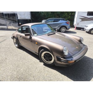 Porsche 911 Carrera 3.2 1984 Moteur Turbo Suisse | Performance Sarteur